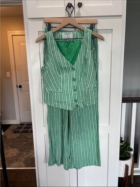 stradivarius Green and White Striped Wide-Leg Pants with Matching Vest